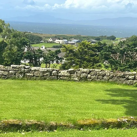 The Creevy شقة Ballure